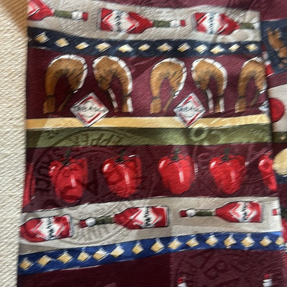 NWT NEW VINTAGE TABASCO NECK TIE LOBSTER SHRIMP & CLAMS BURGUNDY MADE IN USA - Picture 6 of 6